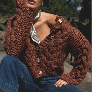 LITTLE LIES➕Chunky Cable Knit Cardigan